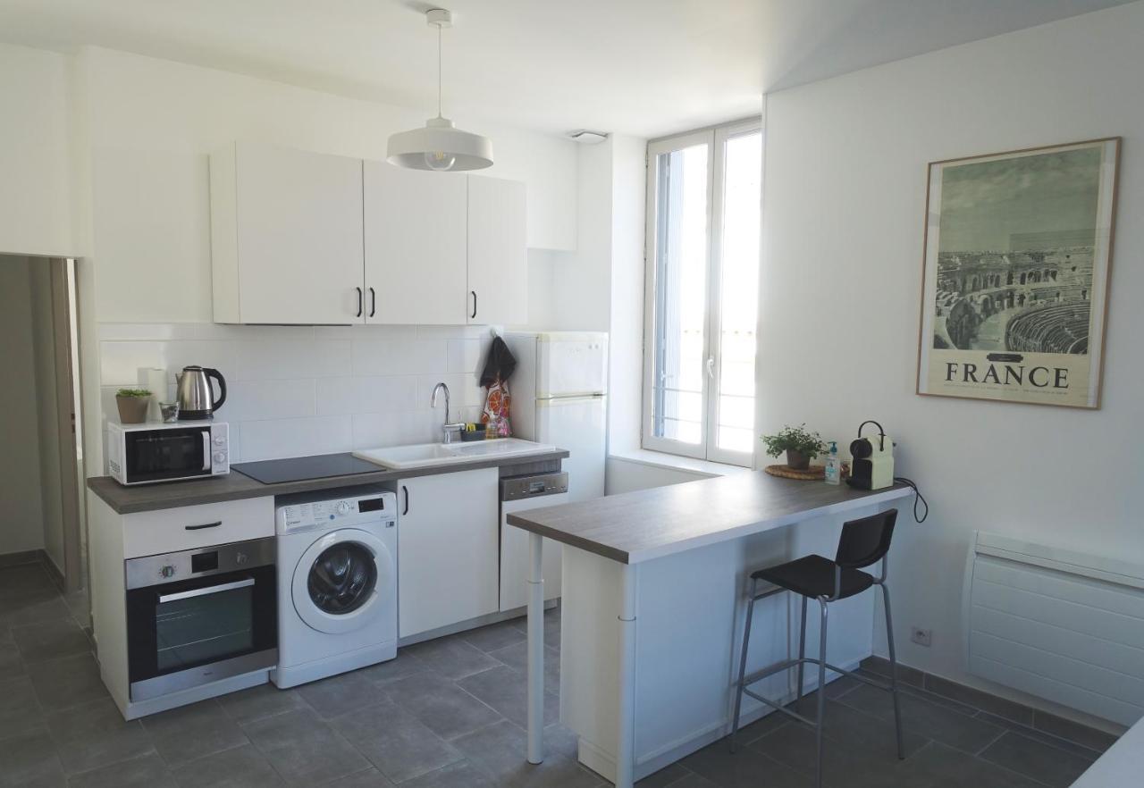 Maison Carree/Coeur Historique De Nimes - Superbe Appt 55M² Buitenkant foto