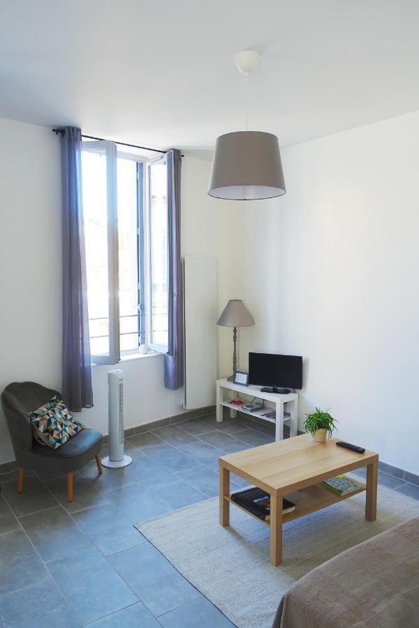 Maison Carree/Coeur Historique De Nimes - Superbe Appt 55M² Buitenkant foto